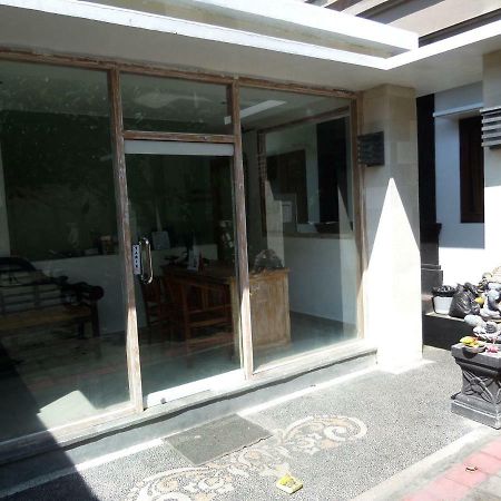 Krisna Seminyak Aparthotel ภายนอก รูปภาพ